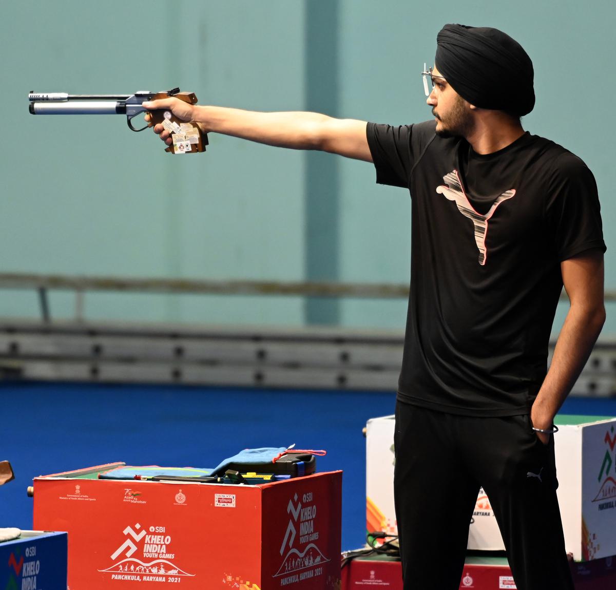 Sarabjot Singh clinches air pistol gold in Shooting World Cup