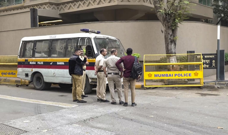 Firing at filmmaker Rohit Shetty's Mumbai home; probe on, murder bid case registered