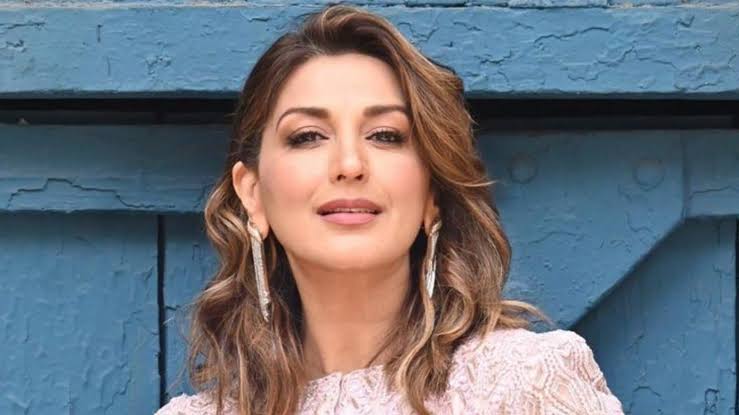 Sonali Bendre says OTT gives actors opportunity to tell different stories